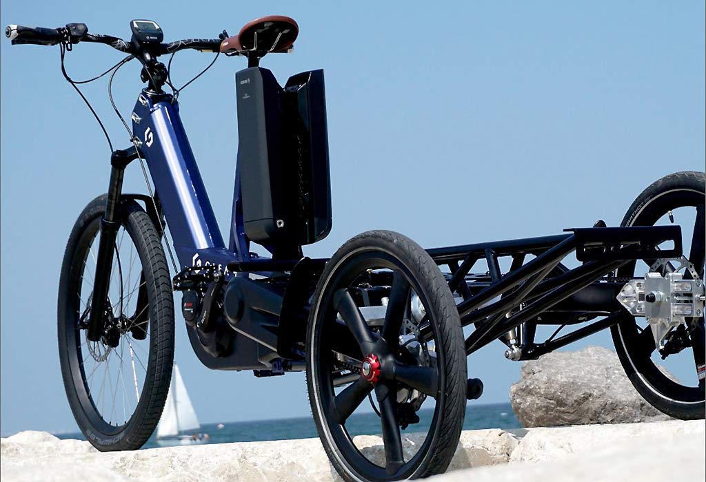 tilting cargo bike