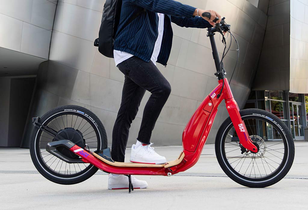 e-Scooter AER 557 rides differently than any others