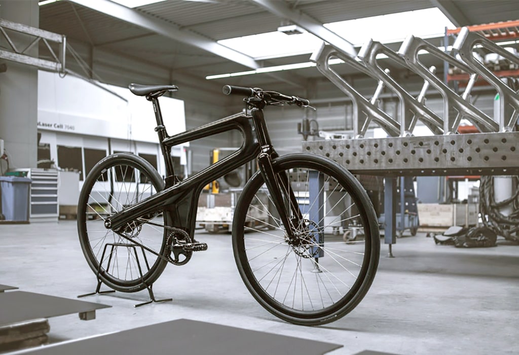 Mokumono bike frames are made from two pressed sheets of aluminum