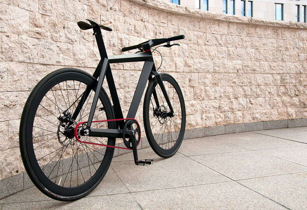 The B-9 NH Urban bicycle design was inspired by the F-117 Nighthawk